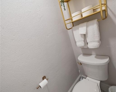 320 Ohio Place - Photo Thumbnail 34