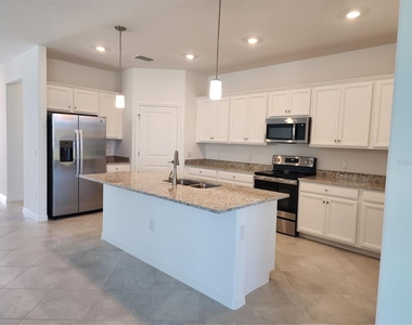 14632 Palamos Circle - Photo Thumbnail 2