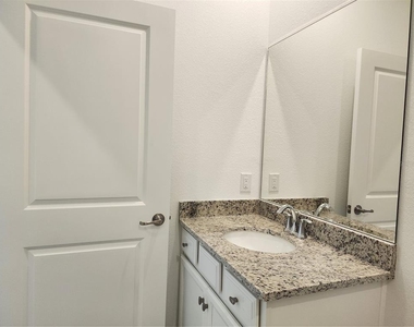 14632 Palamos Circle - Photo Thumbnail 6