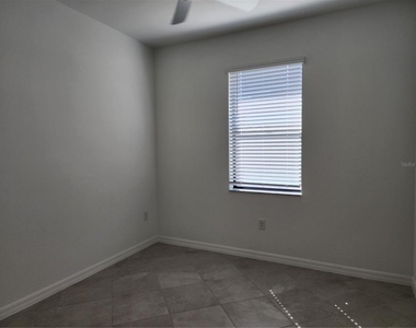 14632 Palamos Circle - Photo Thumbnail 9