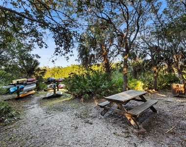 5650 Simonton Street - Photo Thumbnail 62