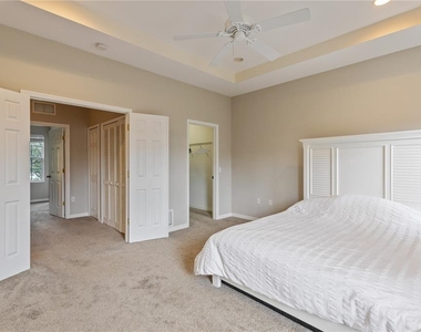 5650 Simonton Street - Photo Thumbnail 25