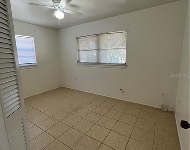3842 Hawkeye Circle - Photo Thumbnail 9