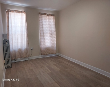 East Flatbush  - Photo Thumbnail 2