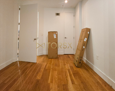 277 Halsey Street - Photo Thumbnail 12