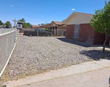 10733 Tourmaline Street - Photo Thumbnail 29