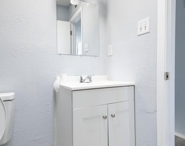 10733 Tourmaline Street - Photo Thumbnail 22