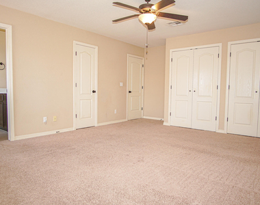 14613 Sunny Land Avenue - Photo Thumbnail 18