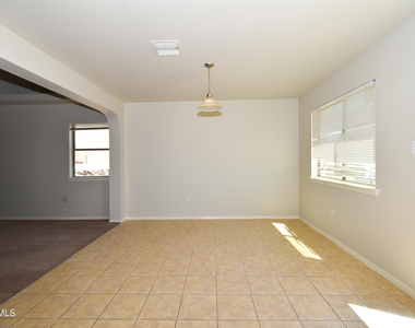 2508 Sparrow Point Street - Photo Thumbnail 8