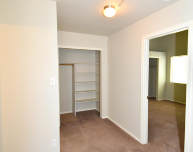 2508 Sparrow Point Street - Photo Thumbnail 16