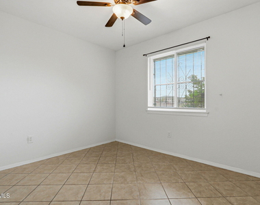 10837 Gemstone Street - Photo Thumbnail 22