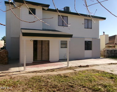 7013 Echo Cliffs Drive - Photo Thumbnail 23
