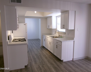 7013 Echo Cliffs Drive - Photo Thumbnail 9