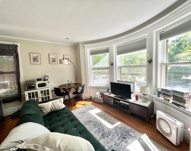 738 Whitney Avenue - Photo Thumbnail 7