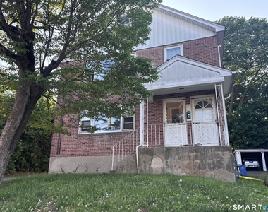 95-97 Grandview Terrace - Photo Thumbnail 24