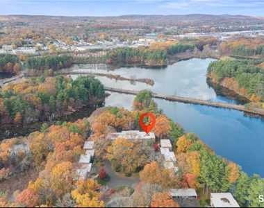 64 Lake Drive - Photo Thumbnail 15