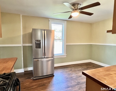 1596 Main Street - Photo Thumbnail 4