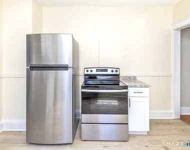 89 Maplewood Avenue - Photo Thumbnail 15