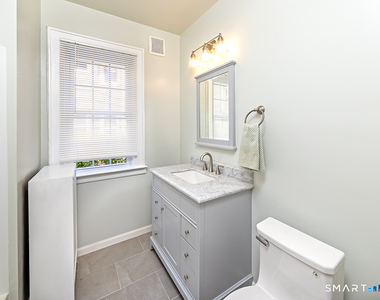 89 Maplewood Avenue - Photo Thumbnail 24