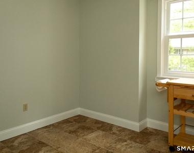 10 Georgetown Drive - Photo Thumbnail 3