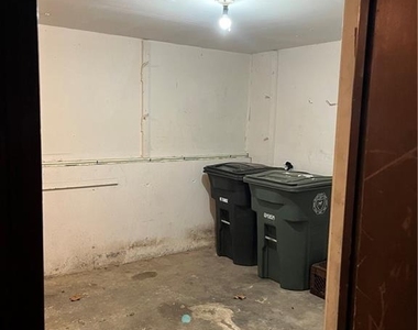 81 Crabtree Lane - Photo Thumbnail 32