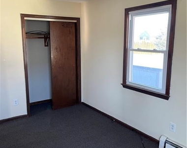 81 Crabtree Lane - Photo Thumbnail 15