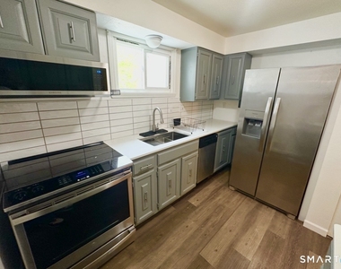 313 Dunfey Lane - Photo Thumbnail 9