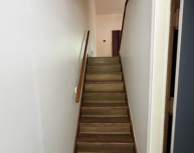 313 Dunfey Lane - Photo Thumbnail 4