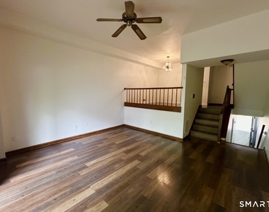 313 Dunfey Lane - Photo Thumbnail 6