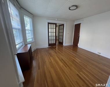 69 Fairfield Street - Photo Thumbnail 3