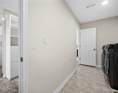 269 Lily Ridge Dr - Photo Thumbnail 24