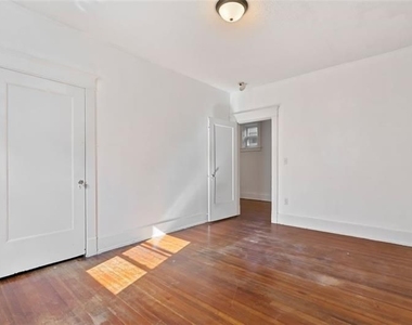 5878 Burchfield Avenue - Photo Thumbnail 13