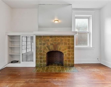 5878 Burchfield Avenue - Photo Thumbnail 4