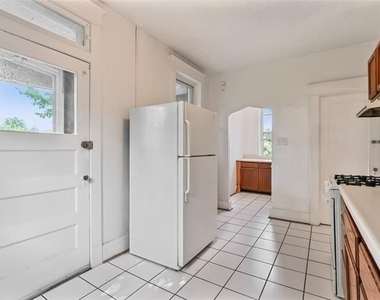5878 Burchfield Avenue - Photo Thumbnail 9
