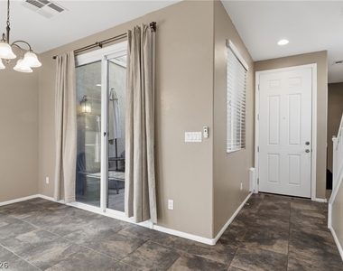 8513 Bellery Avenue - Photo Thumbnail 5