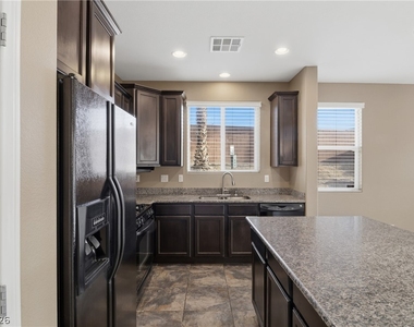 8513 Bellery Avenue - Photo Thumbnail 11