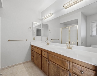 5389 Kalmia Drive - Photo Thumbnail 17