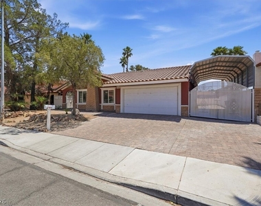 5389 Kalmia Drive - Photo Thumbnail 1