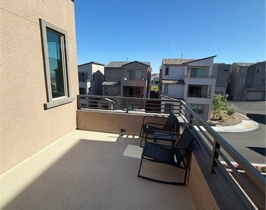 643 Solar Citrine Street - Photo Thumbnail 26