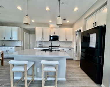 643 Solar Citrine Street - Photo Thumbnail 1