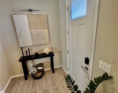 643 Solar Citrine Street - Photo Thumbnail 12
