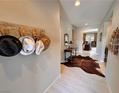 5245 E La Campana Drive - Photo Thumbnail 6