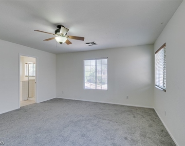 5025 Glittering Star Court - Photo Thumbnail 43