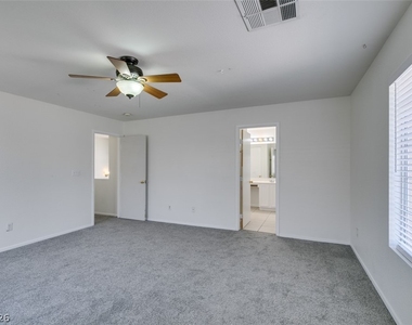 5025 Glittering Star Court - Photo Thumbnail 44