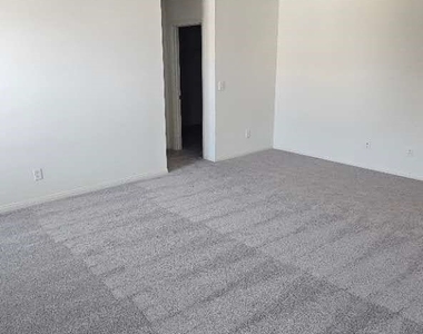 7376 Daly Grove Street - Photo Thumbnail 15