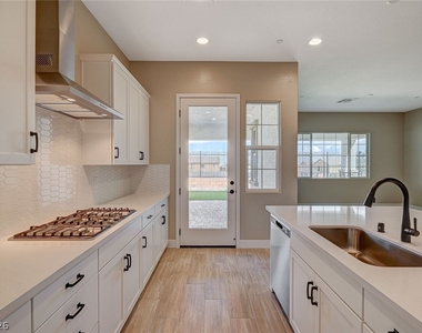 7460 Hadnot Street - Photo Thumbnail 13