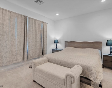 5357 Eleganza Avenue - Photo Thumbnail 29