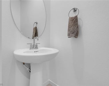 5357 Eleganza Avenue - Photo Thumbnail 42