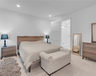 5357 Eleganza Avenue - Photo Thumbnail 28