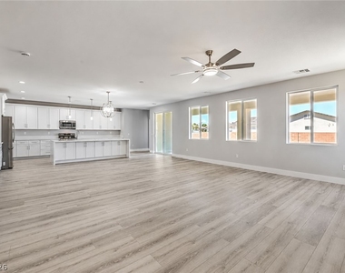 6380 Waterford Street - Photo Thumbnail 18